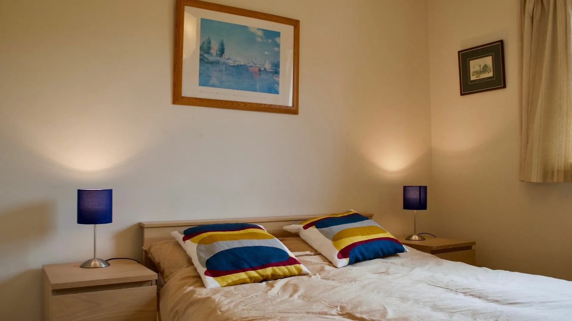 Bright 1 Bedroom Apartment In Edinburgh